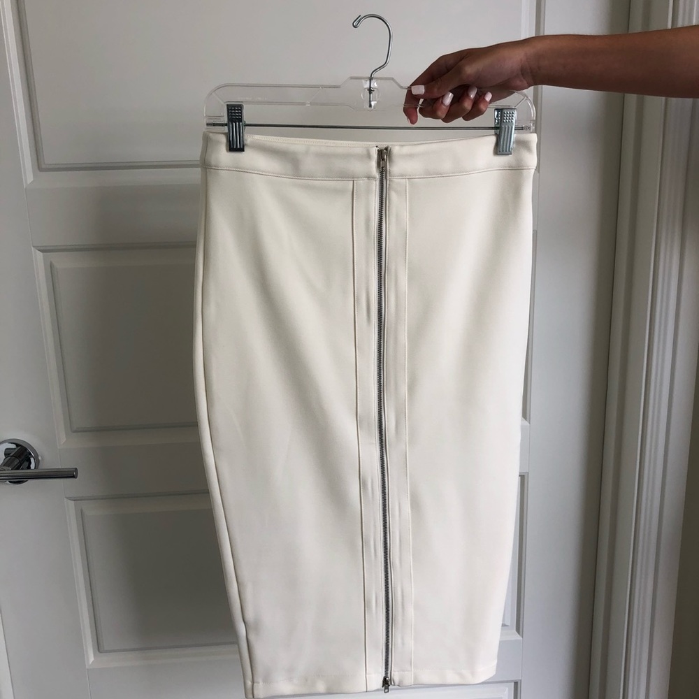 White pencil skirt with zip detail!